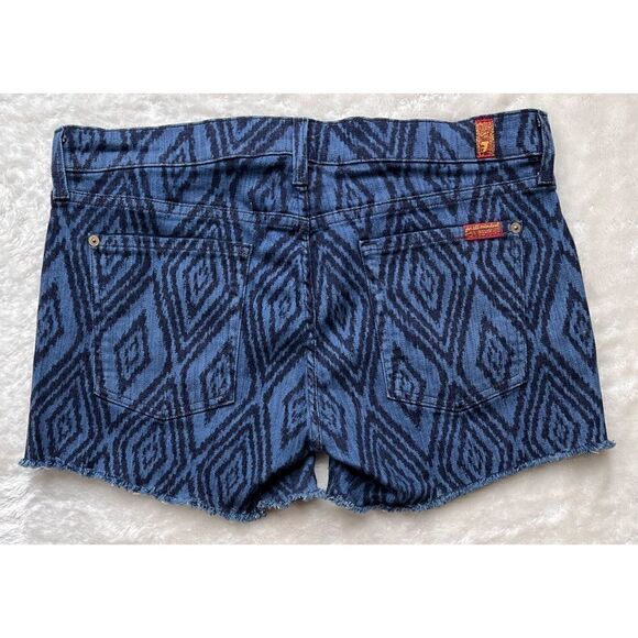 7 for All Mankind 7FAM Allover Diamond Pattern Raw Hem Cutoff Jean Shorts, 32 - Picture 9 of 14